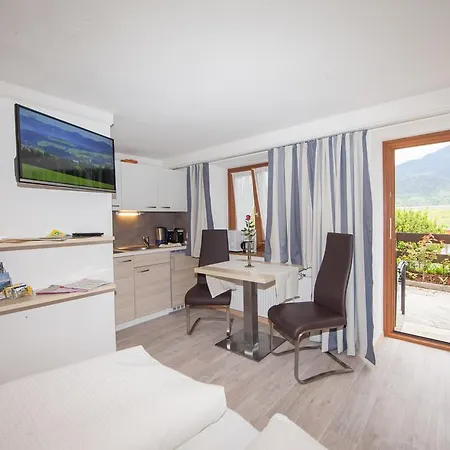 Appartement Haus Sonnenheim Zell am See Room photo